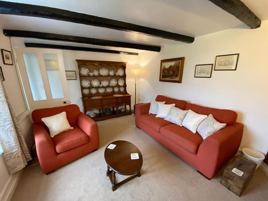 Scenic Welsh Cottage In The Brecon Beacons Крикхауэлл Экстерьер фото